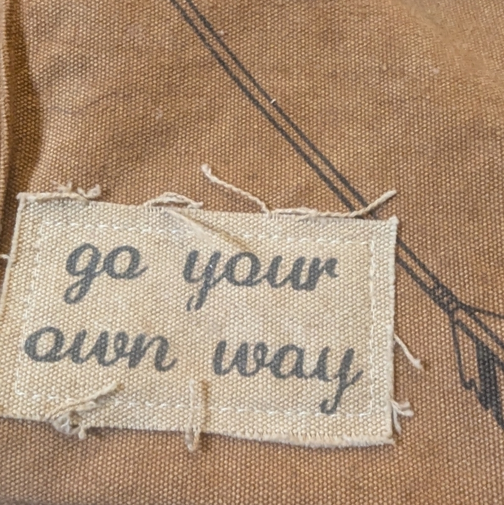 Go Your Own Way With This Rustic, Boho Crossbody … - image 3